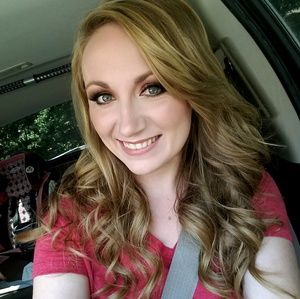 Meet your Posher, Kaylee